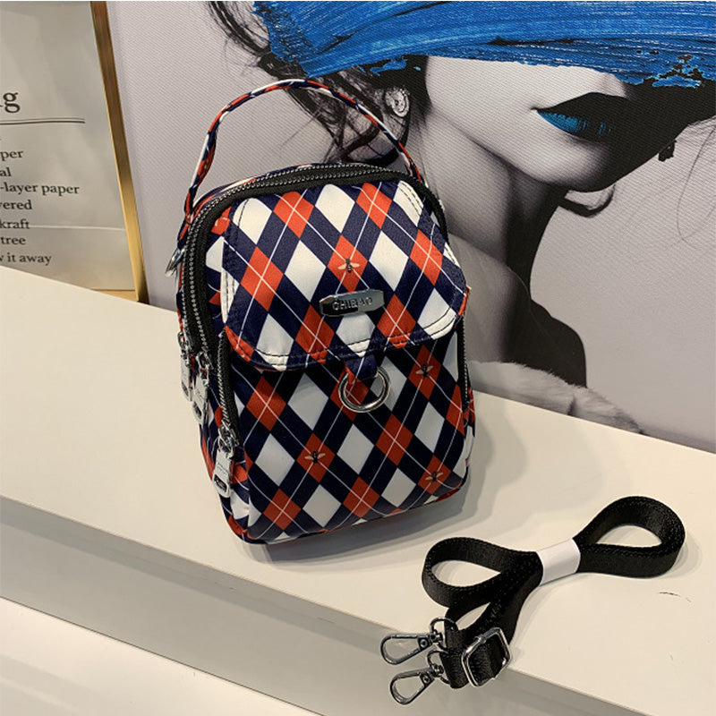 Crossbody taske med nylon print