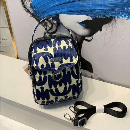 Crossbody taske med nylon print